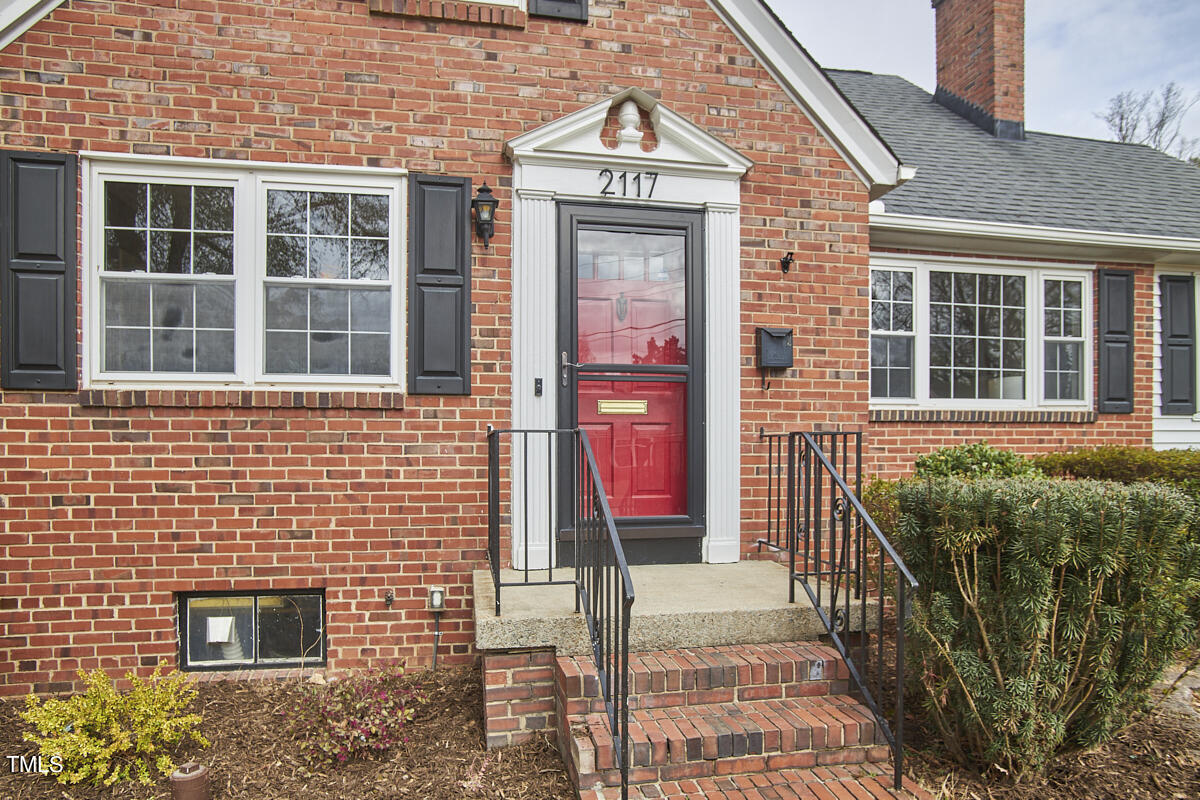 2117 Ruffin Street Durham, NC 27704 - Photo 4 of 61 08