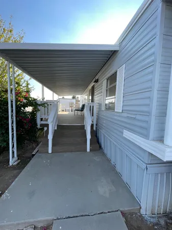 a view of a patio