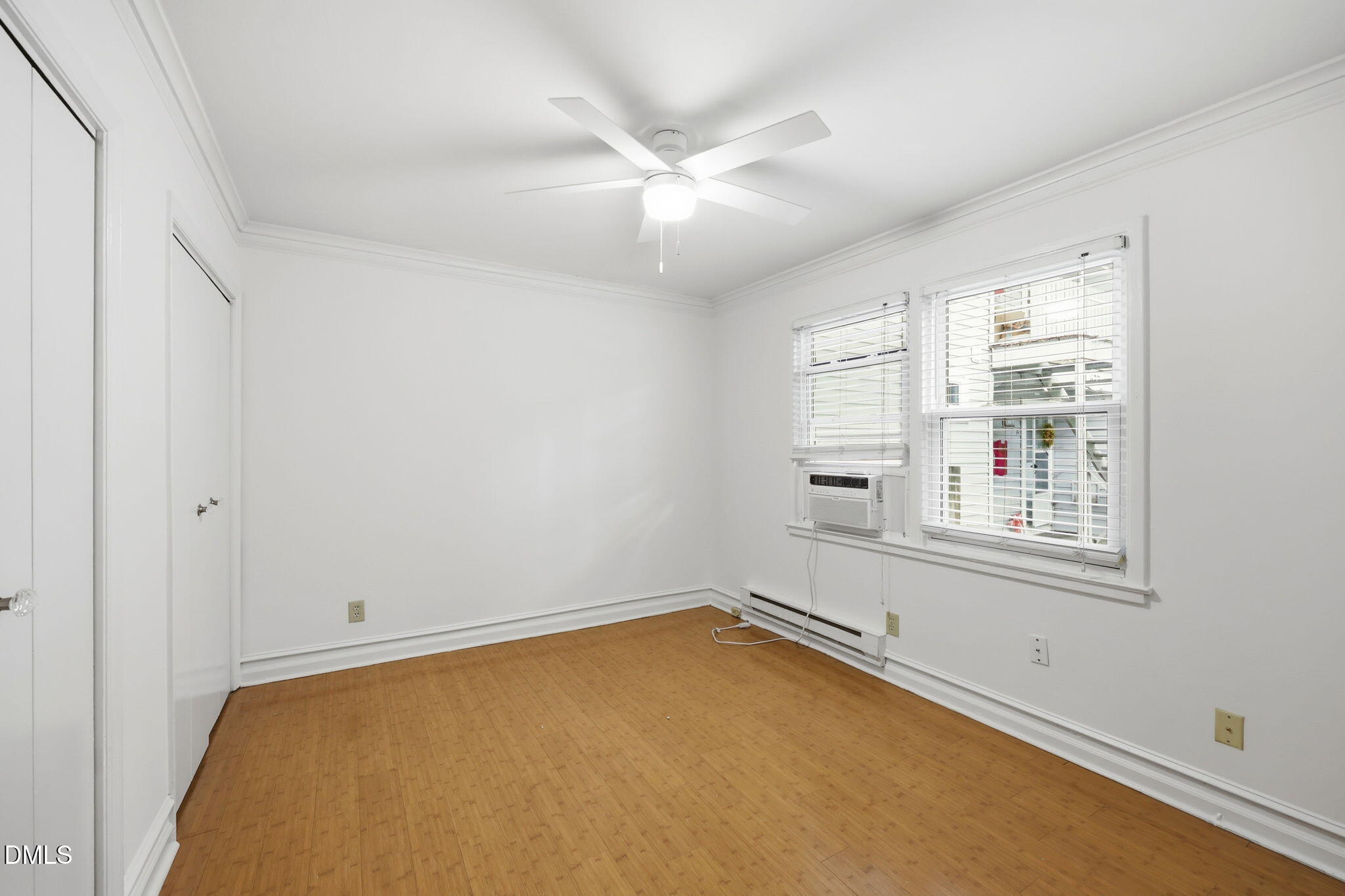 635 Daniels Street, Unit A Raleigh, NC 27605 - Photo 16 of 39 27-web-or-mls-IMG_0255 copy