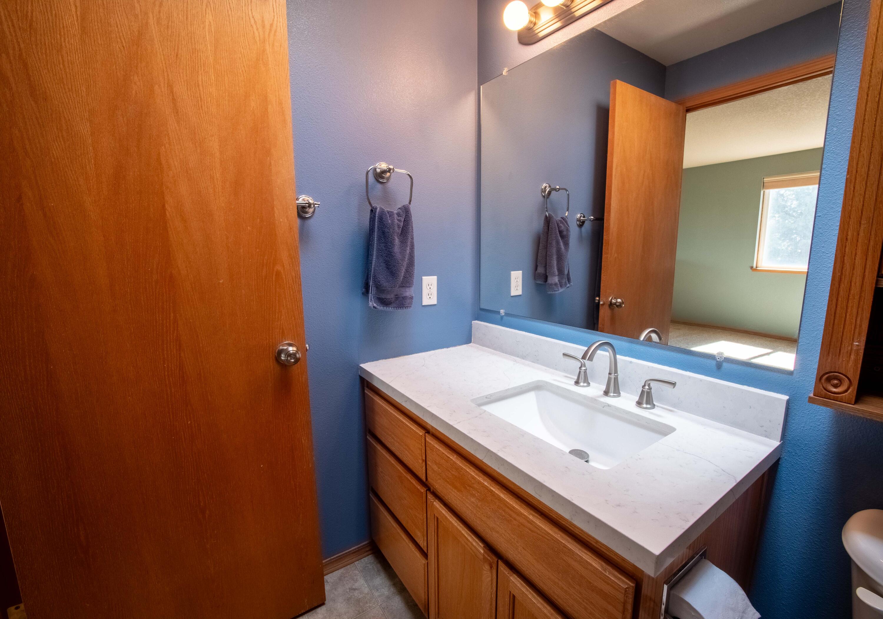 60965 Ward Road Bend, OR 97702 - Photo 24 of 50 60965-WARD-RD-SML-36