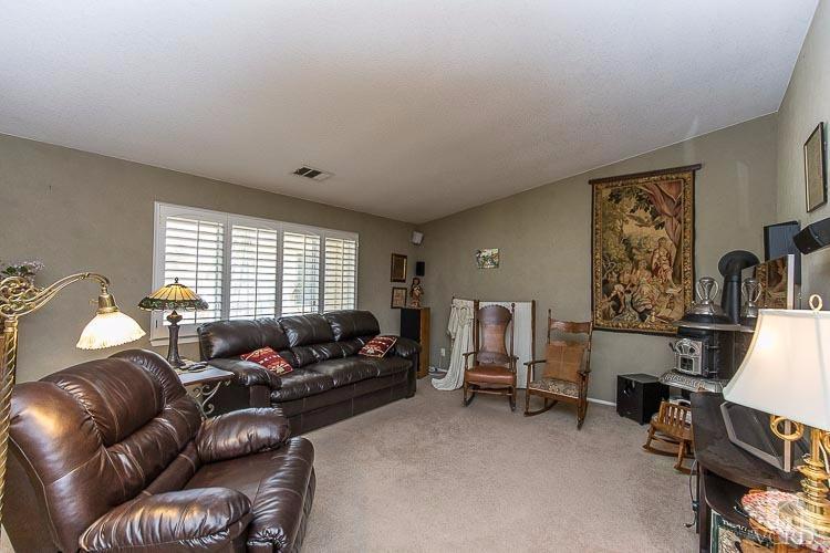 3889 Avenida Simi Simi Valley, CA 93063 - Photo 8 of 38 Additional Photo