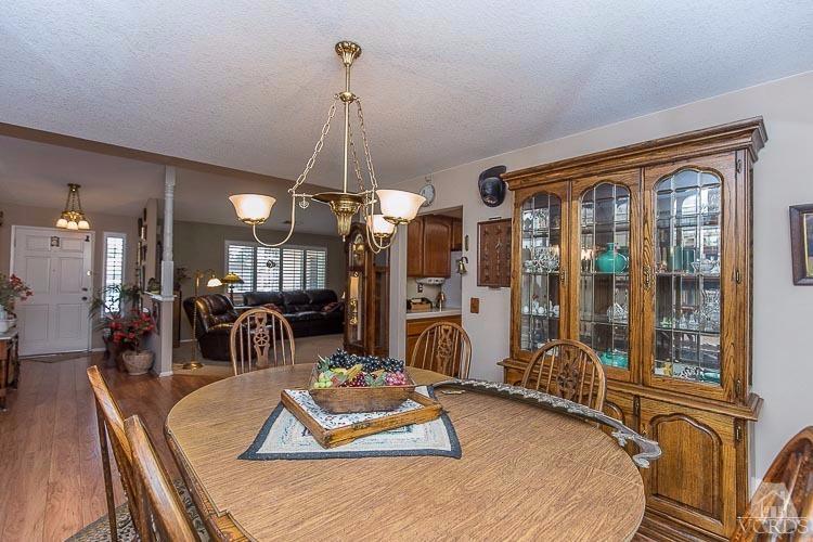 3889 Avenida Simi Simi Valley, CA 93063 - Photo 10 of 38 Additional Photo