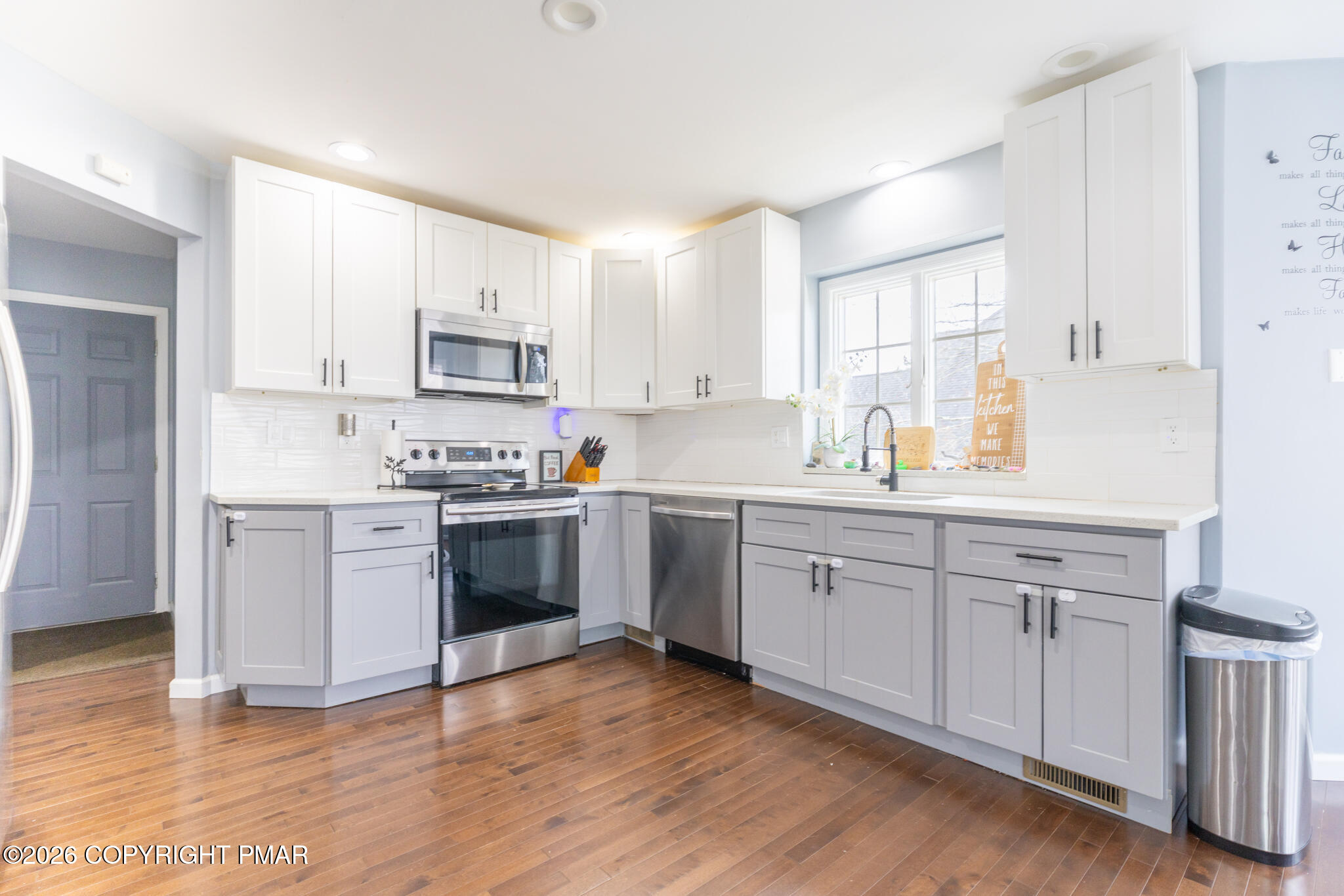 207 Hawks Nest Road East Stroudsburg, PA 18302 - Photo 16 of 46 EV3A0185-HDR