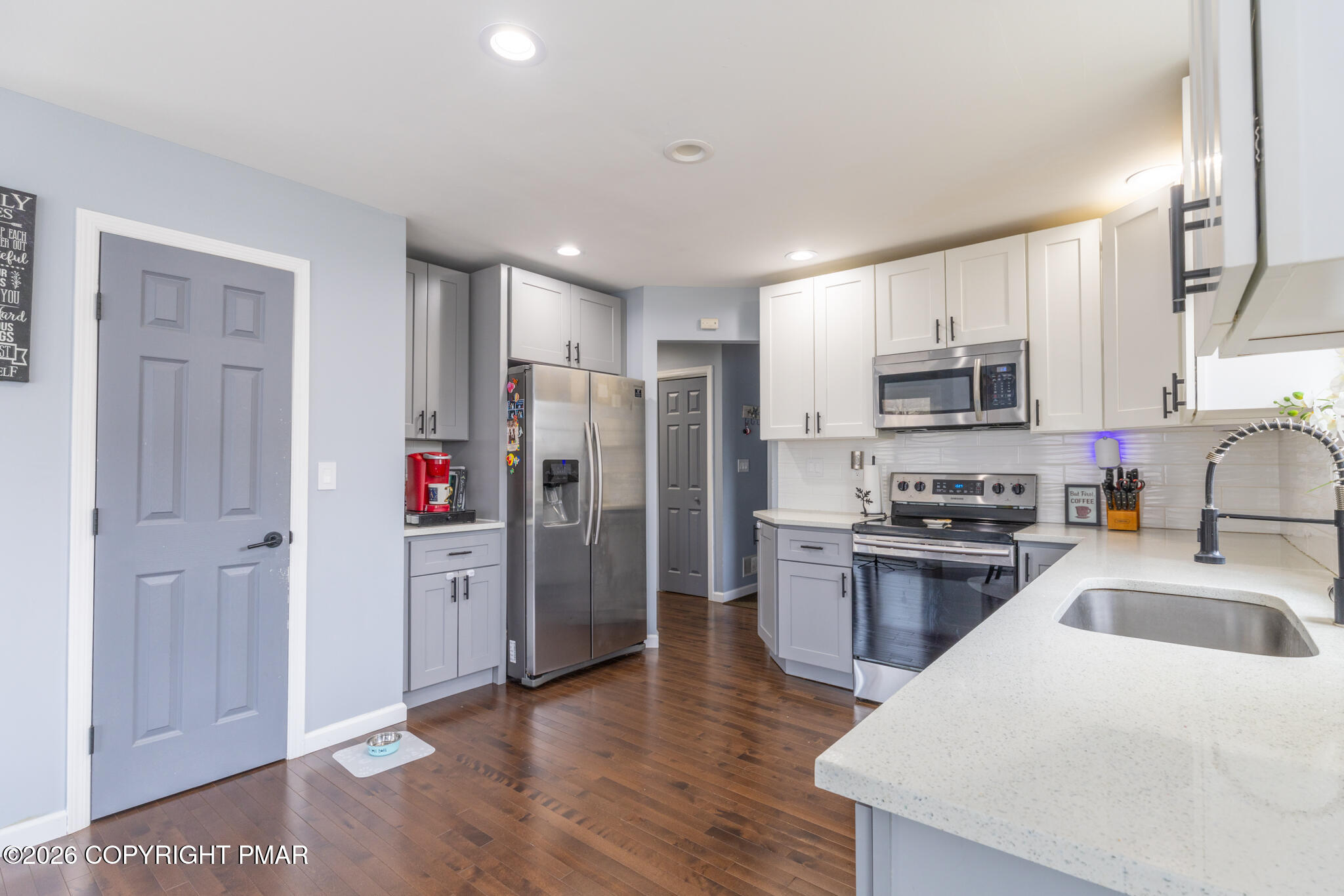207 Hawks Nest Road East Stroudsburg, PA 18302 - Photo 17 of 46 EV3A0179-HDR