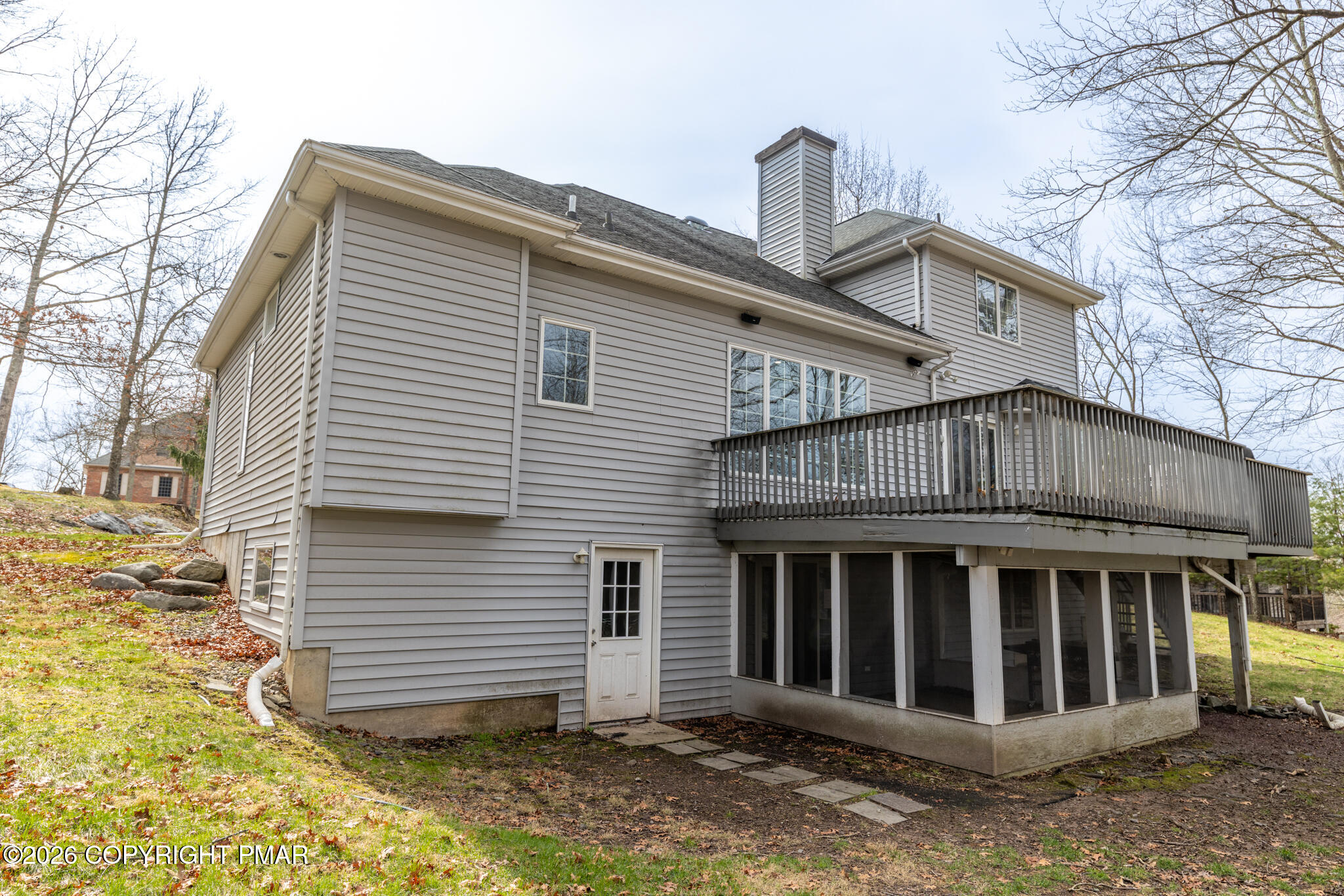 207 Hawks Nest Road East Stroudsburg, PA 18302 - Photo 6 of 46 EV3A0213