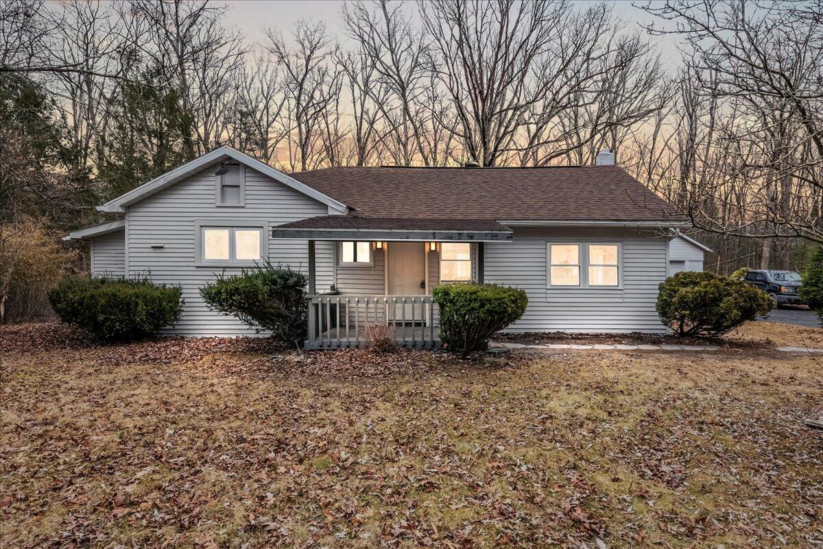 696 Burger Hollow Road Kunkletown, PA 18058 - Photo 3 of 24 01-HomeView_Media-696_Burger_Hollow_Rd.-