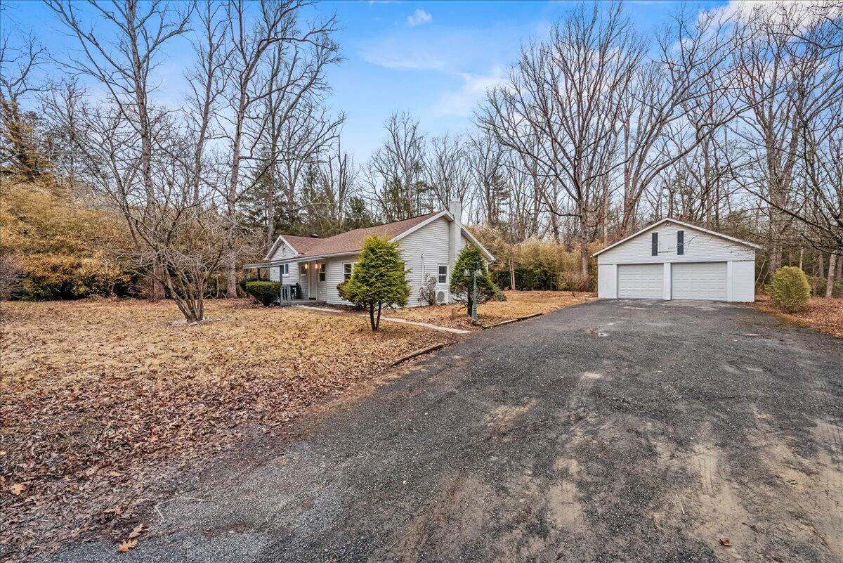 696 Burger Hollow Road Kunkletown, PA 18058 - Photo 5 of 24 04-HomeView_Media-696_Burger_Hollow_Rd.-