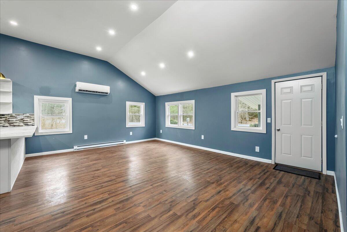 696 Burger Hollow Road Kunkletown, PA 18058 - Photo 10 of 24 19-HomeView_Media-696_Burger_Hollow_Rd.-