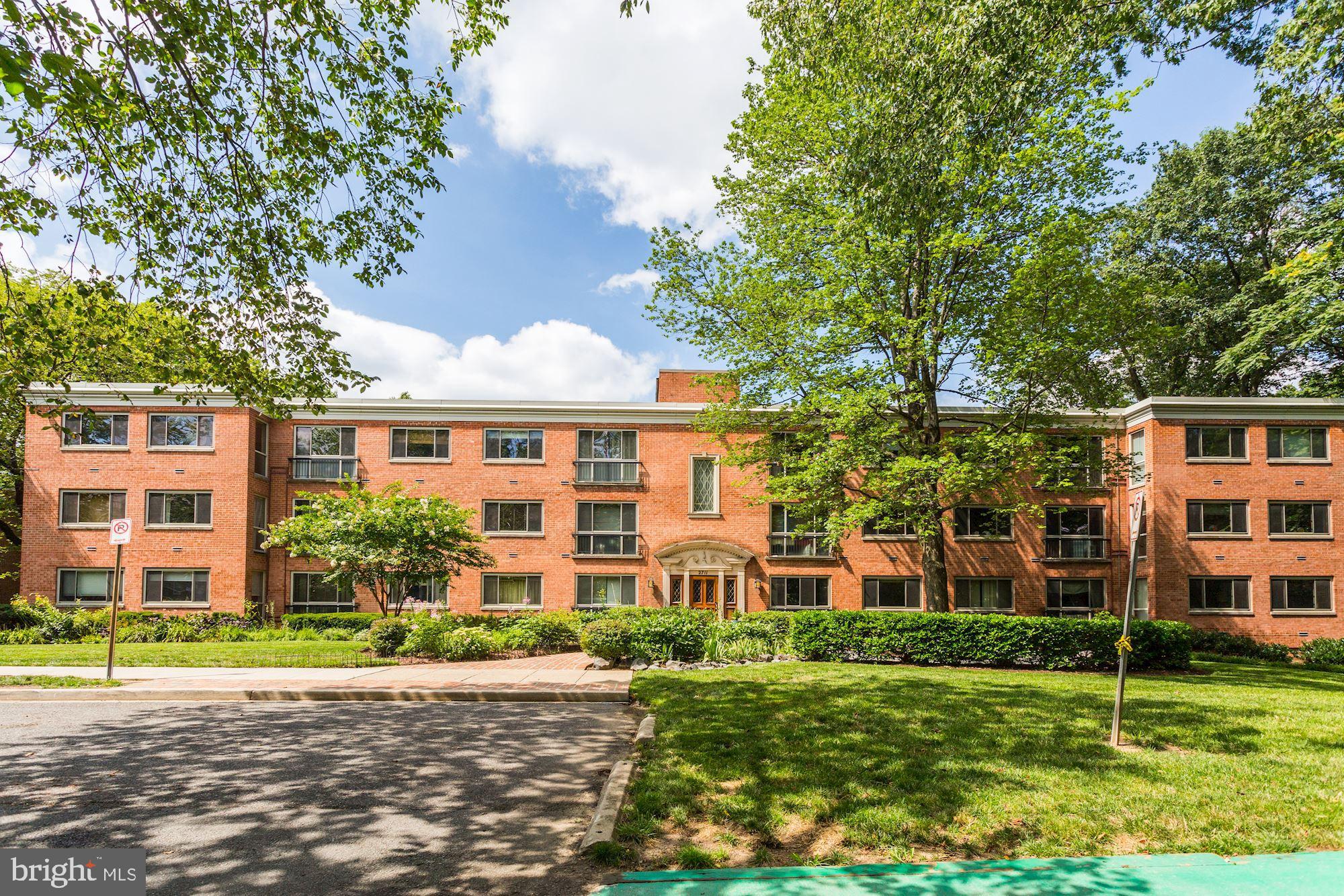 2711 Ordway Street Northwest, Unit 303 Washington, DC 20008 - Photo 29 of 37 Plenty of Green Space