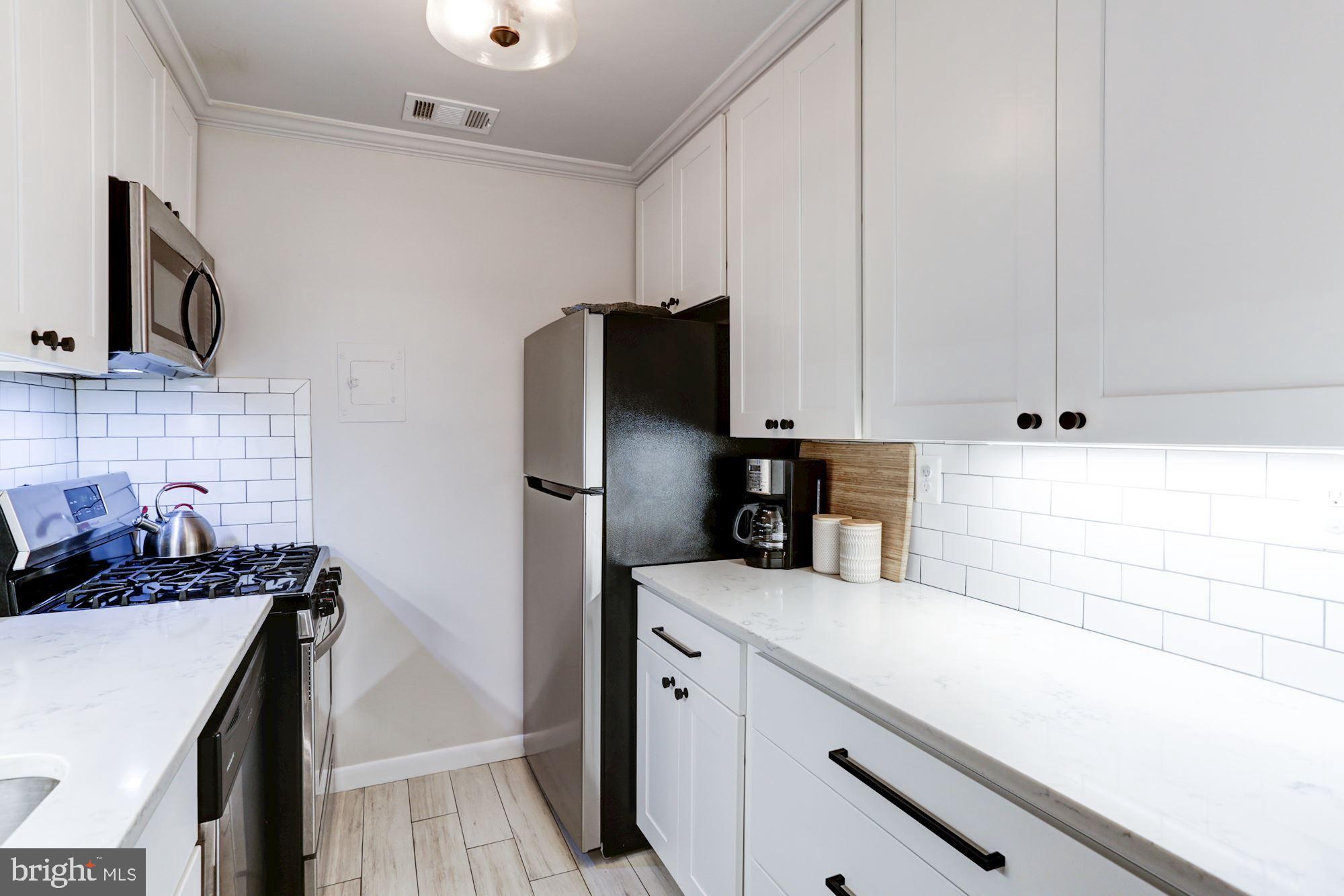 2711 Ordway Street Northwest, Unit 303 Washington, DC 20008 - Photo 7 of 37 Stainless Steel Appliances