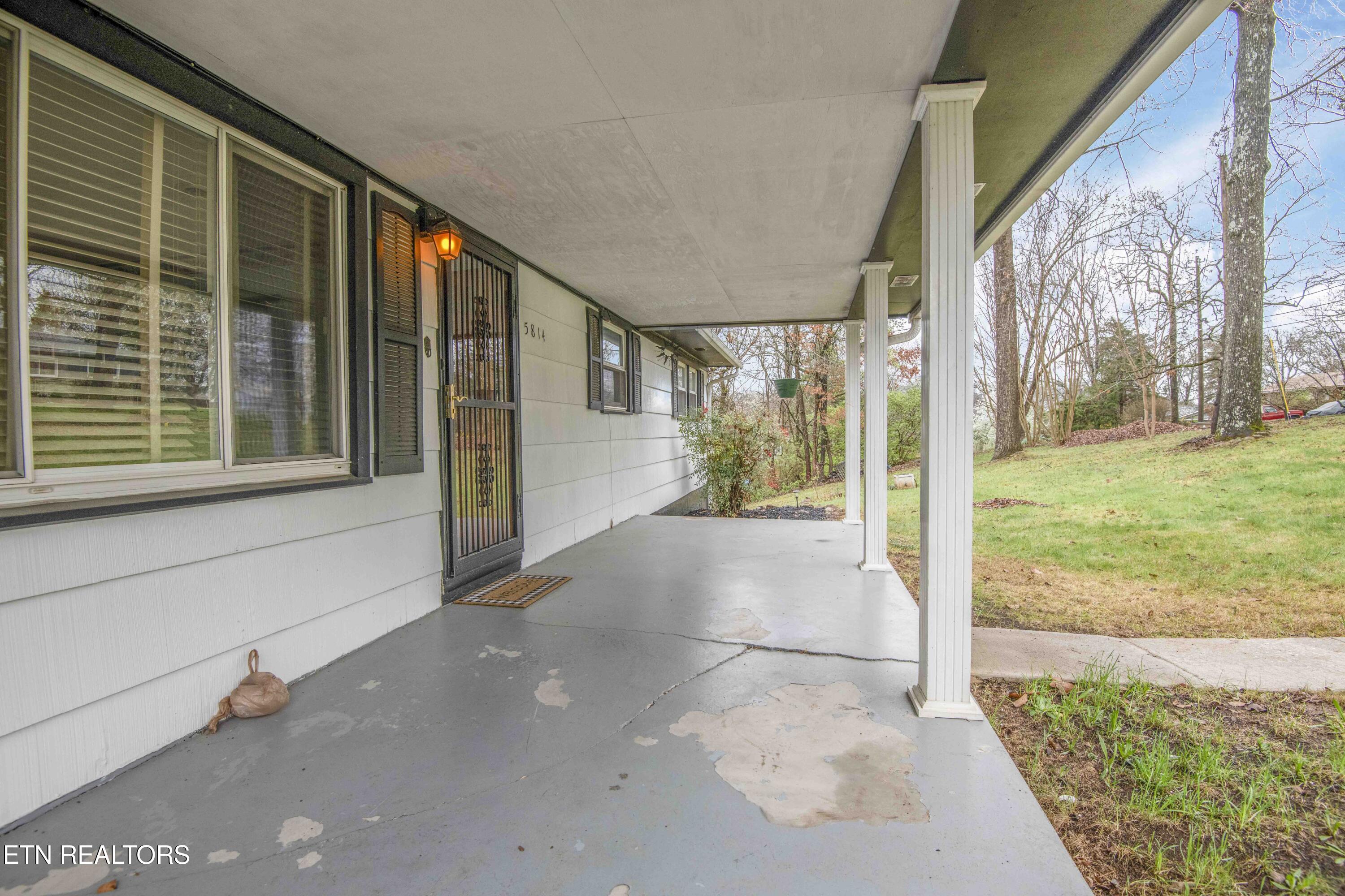 5814 Blossom Road Knoxville, TN 37912 - Photo 4 of 52 Covered Front Porch