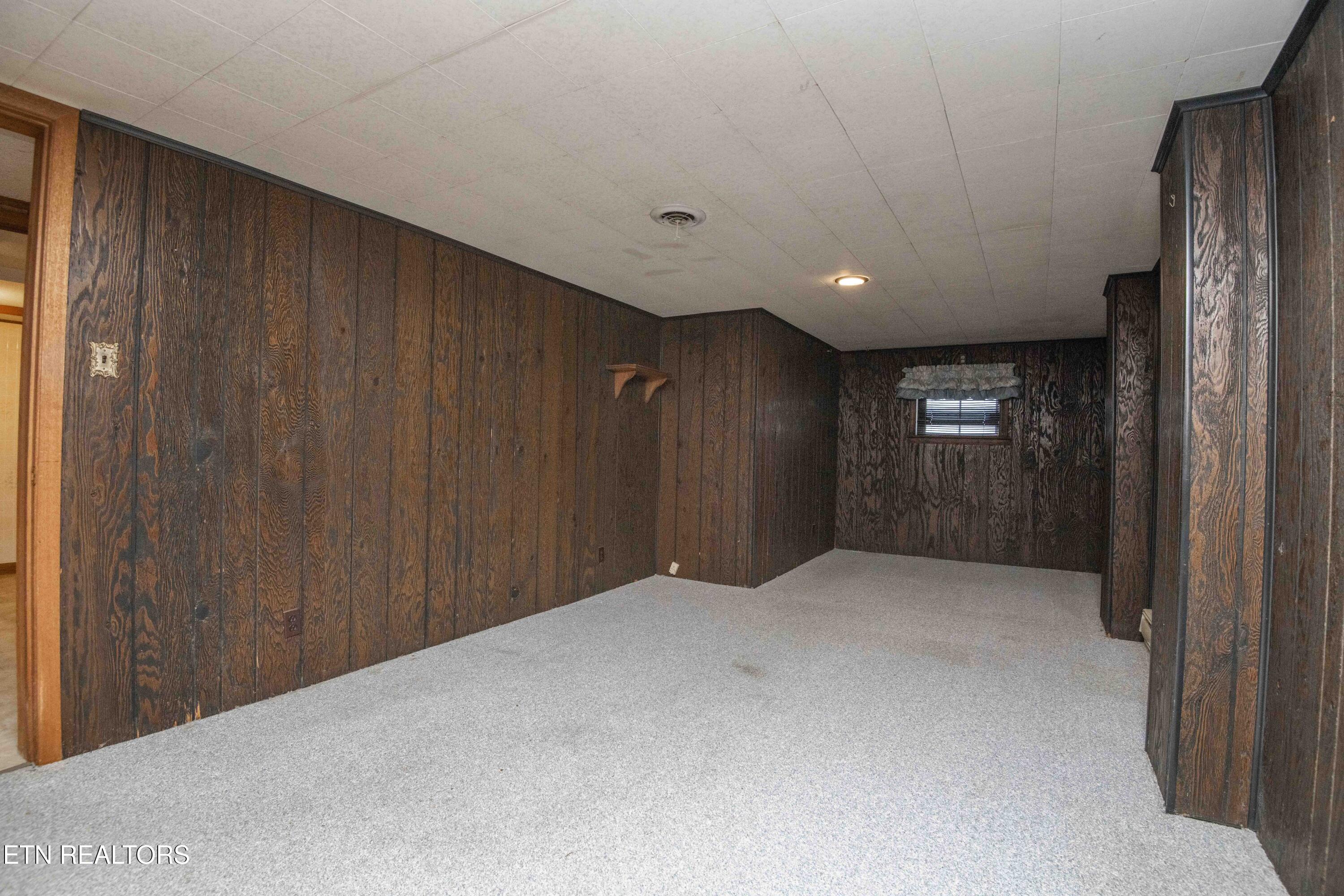 5814 Blossom Road Knoxville, TN 37912 - Photo 51 of 52 Basement Bedroom