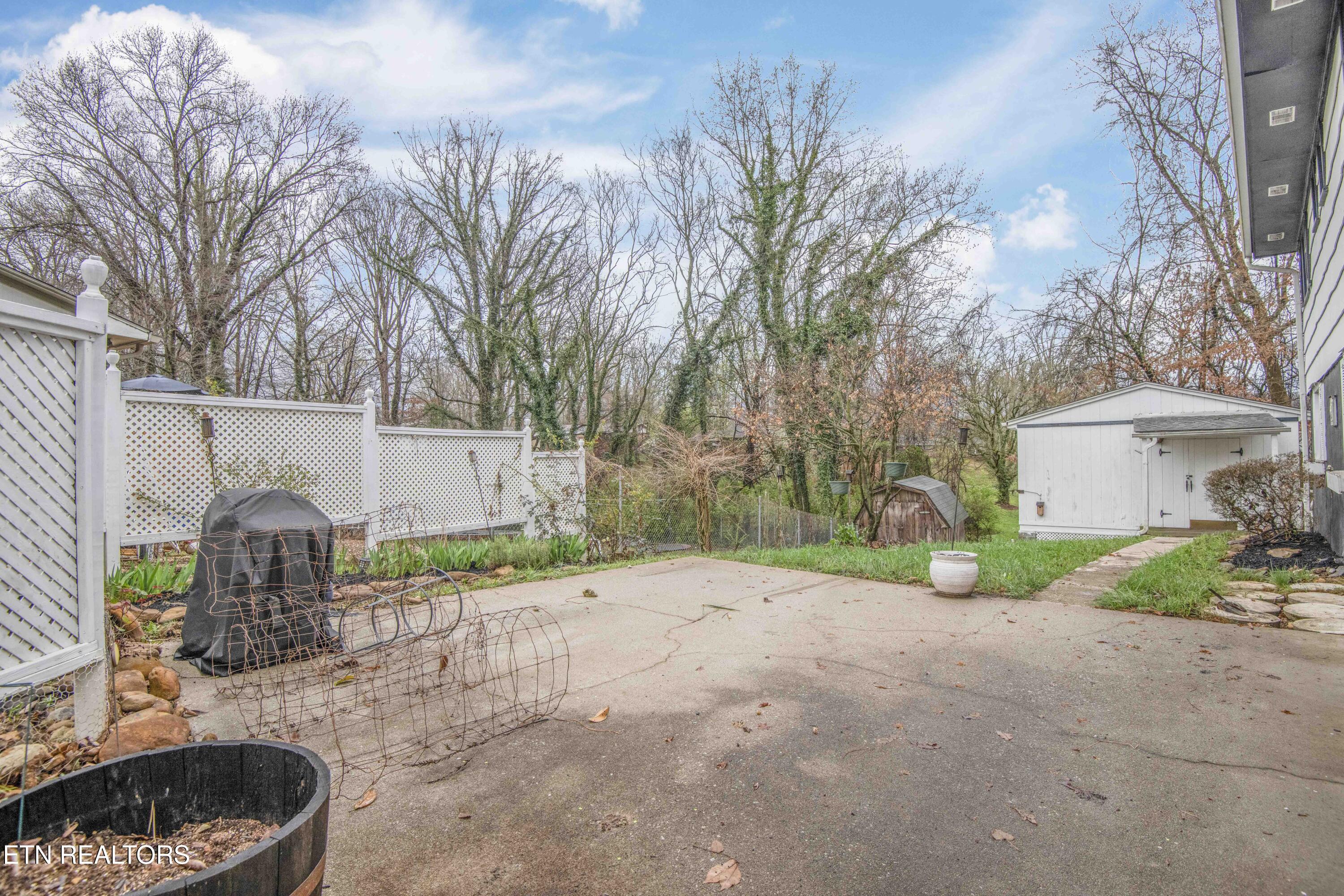 5814 Blossom Road Knoxville, TN 37912 - Photo 8 of 52 Back Patio