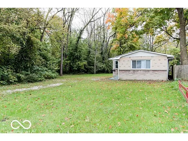 $140,000 | 5429 East Burgess Avenue, Indianapolis, IN 46219