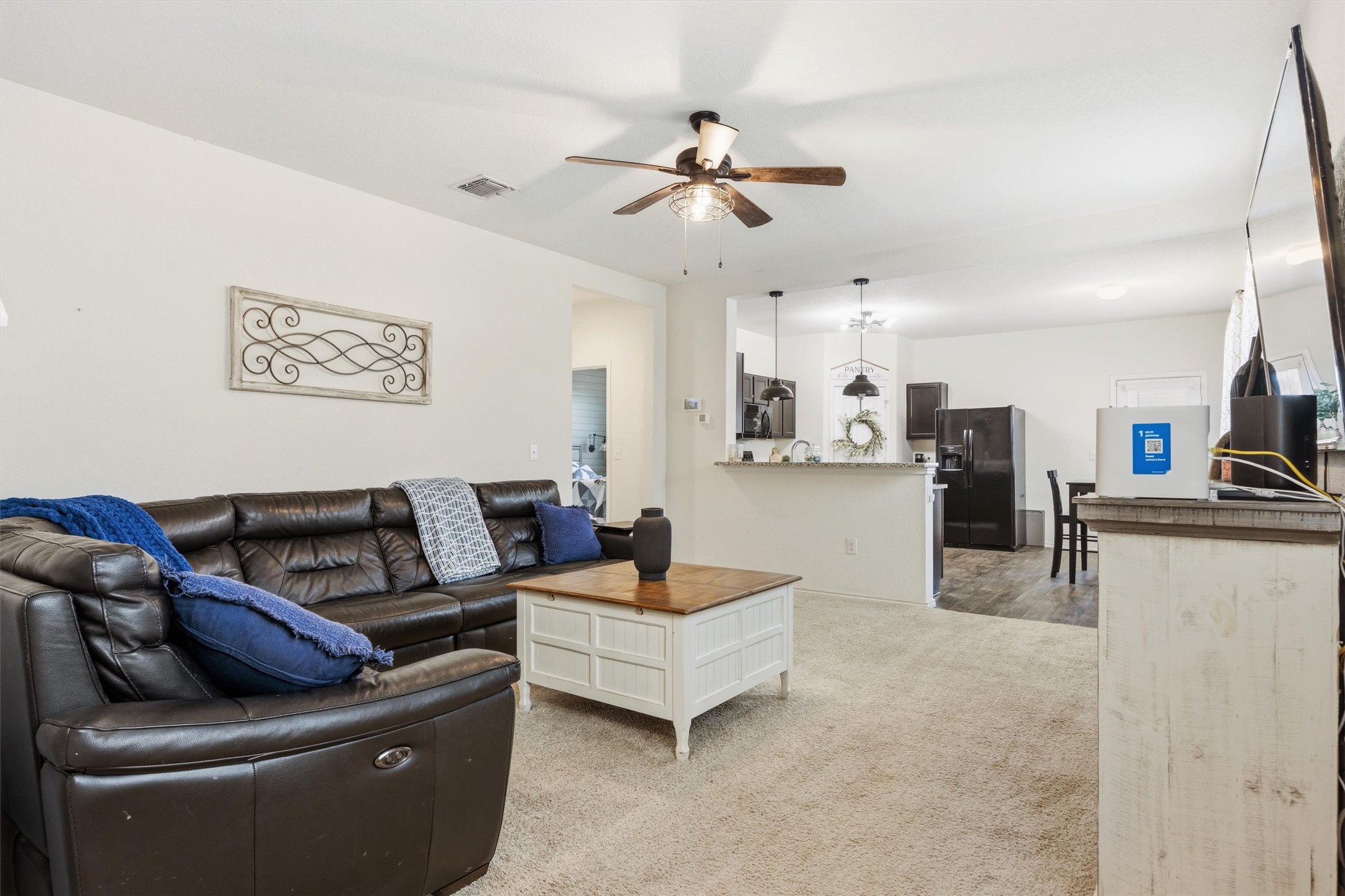 14904 Shalestone Way Manor, TX 78653 - Photo 4 of 32