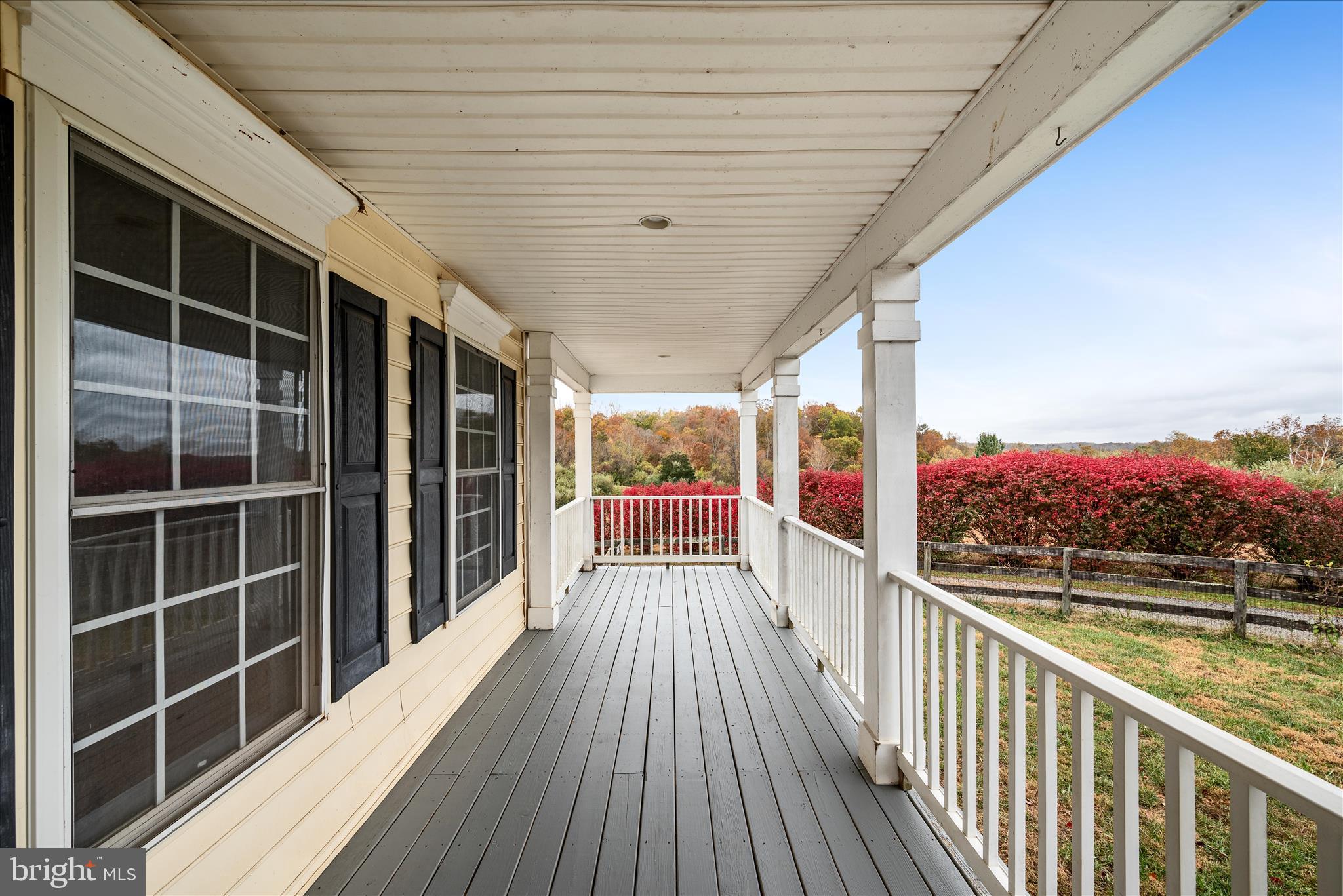 5194 Beach Ridge Lane Amissville, VA 20106 - Photo 11 of 94 Front Porch