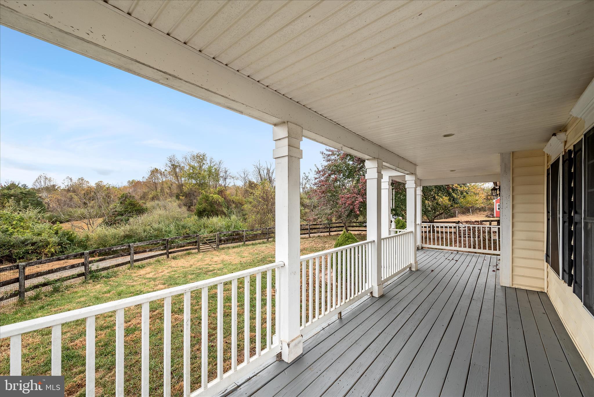 5194 Beach Ridge Lane Amissville, VA 20106 - Photo 12 of 94 Front Porch