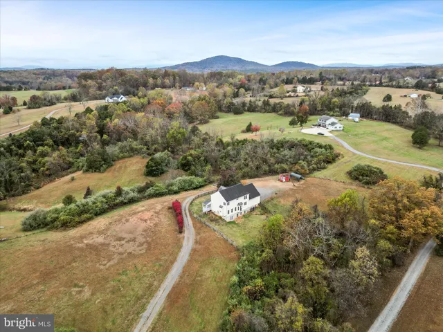 $675,000 | 5194 Beach Ridge Lane, Amissville, VA 20106