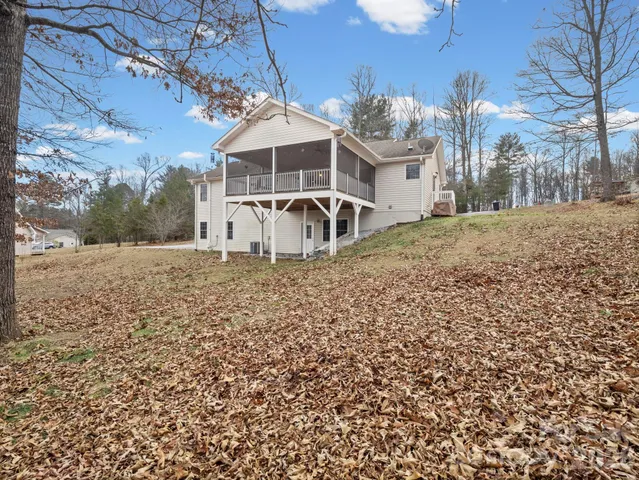 $490,000 | 80 Pottery Terrace Trail, Flat Rock, NC 28731