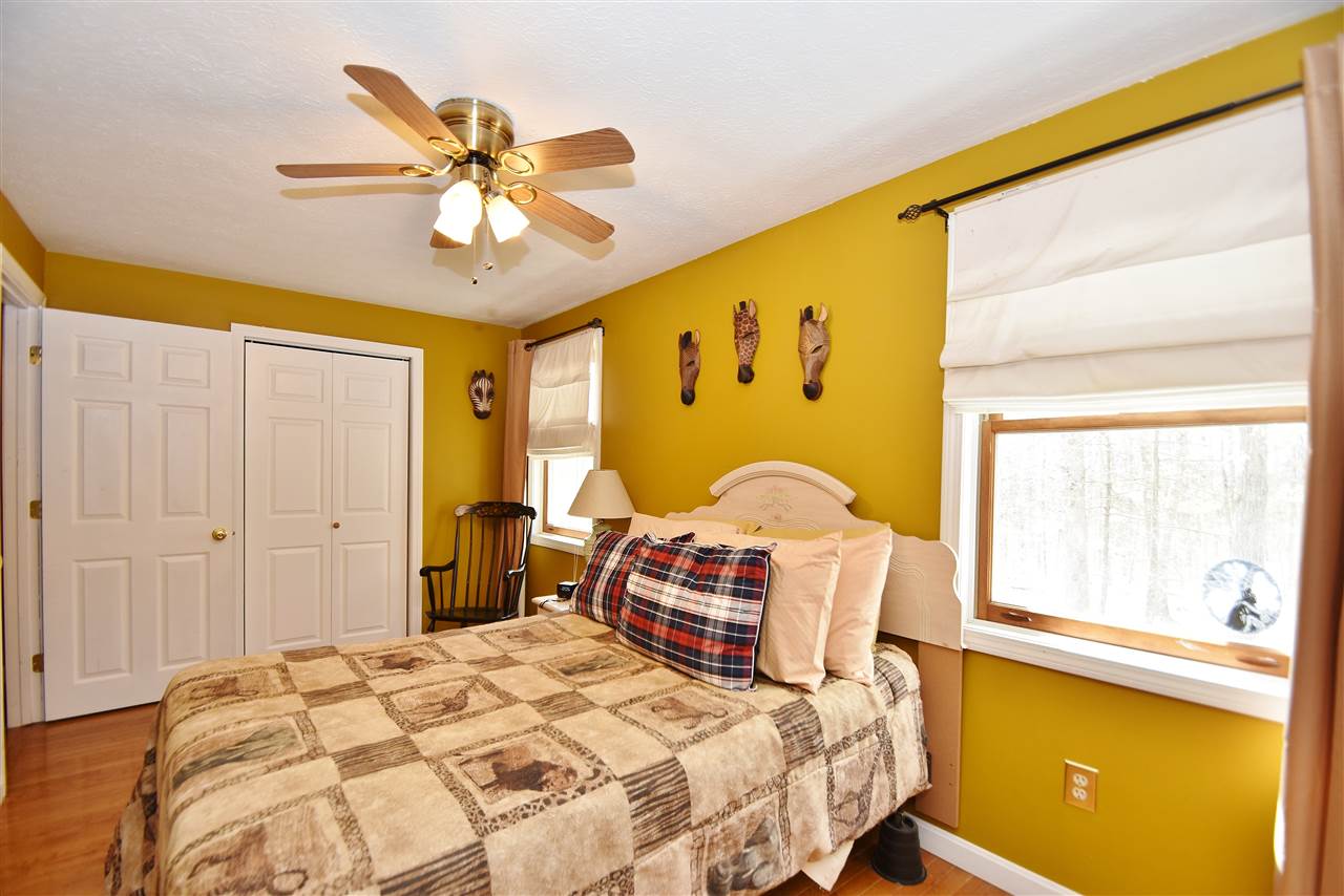 13 Blackberry Road, Unit R Derry, NH 03038 - Photo 12 of 16
