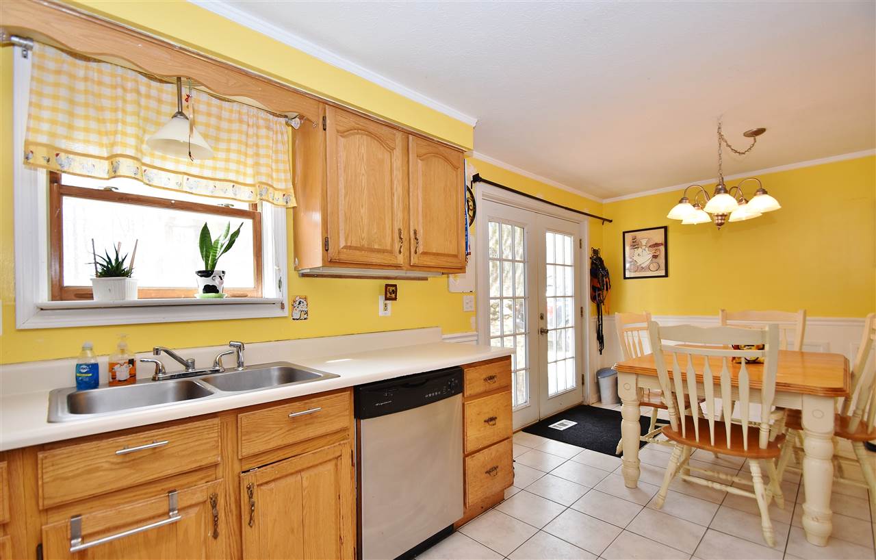 13 Blackberry Road, Unit R Derry, NH 03038 - Photo 5 of 16