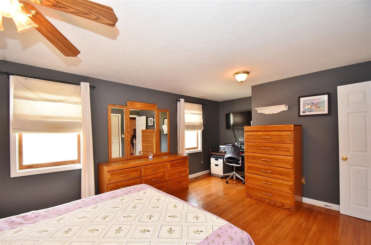 13 Blackberry Road, Unit R Derry, NH 03038 - Photo 10 of 16