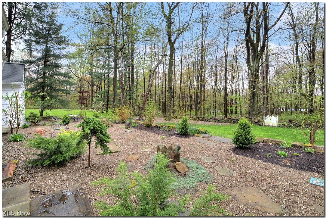 9906 Fairmount Road Newbury, OH 44065 - Photo 13 of 16 Gallery Image 13