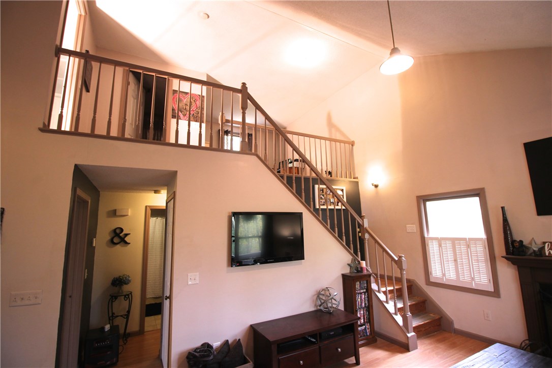 11 Congdon Street Coventry, RI 02816 - Photo 9 of 11 Gallery Image 9