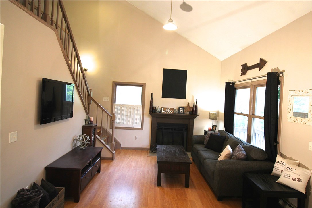 11 Congdon Street Coventry, RI 02816 - Photo 10 of 11 Gallery Image 10