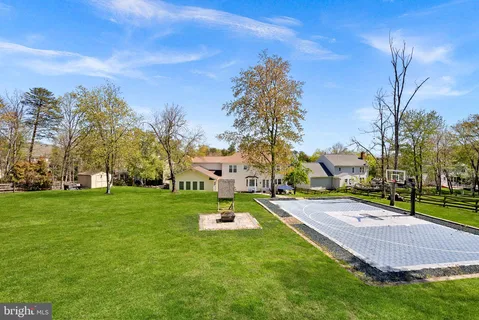 $1,385,000 | 21247 Smokehouse Court, Ashburn, VA 20147