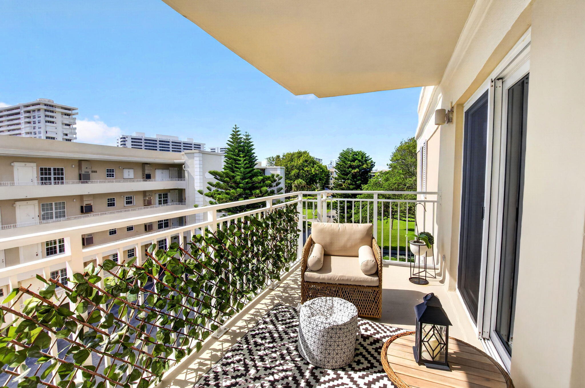 950 De Soto Road, Unit 5A Boca Raton, FL 33432 - Photo 31 of 98 30-web-or-mls-DSC_8201