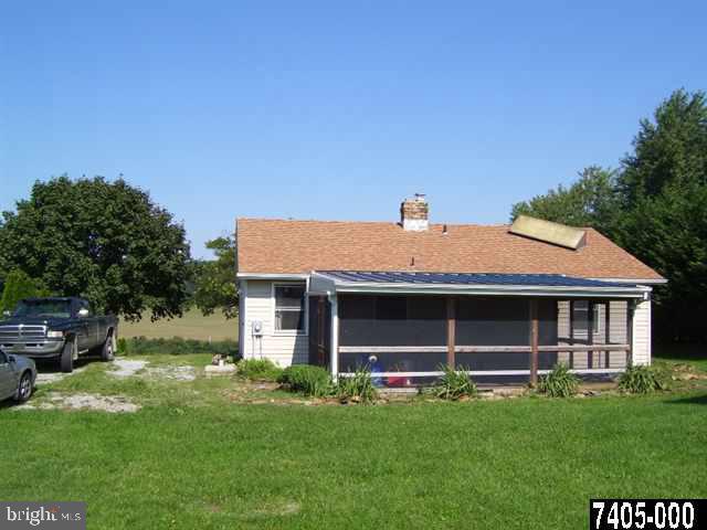 1469 Kbs Road Spring Grove, PA 17362 - Photo 3 of 13