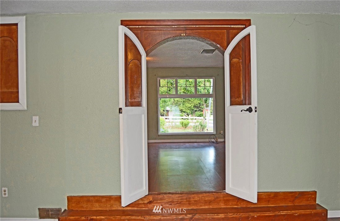 19215 Loganberry Street Southwest Rochester, WA 98579 - Photo 14 of 38 a view of front door