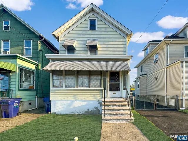 $399,000 | 115 Kansas Street, Hackensack, NJ 07601