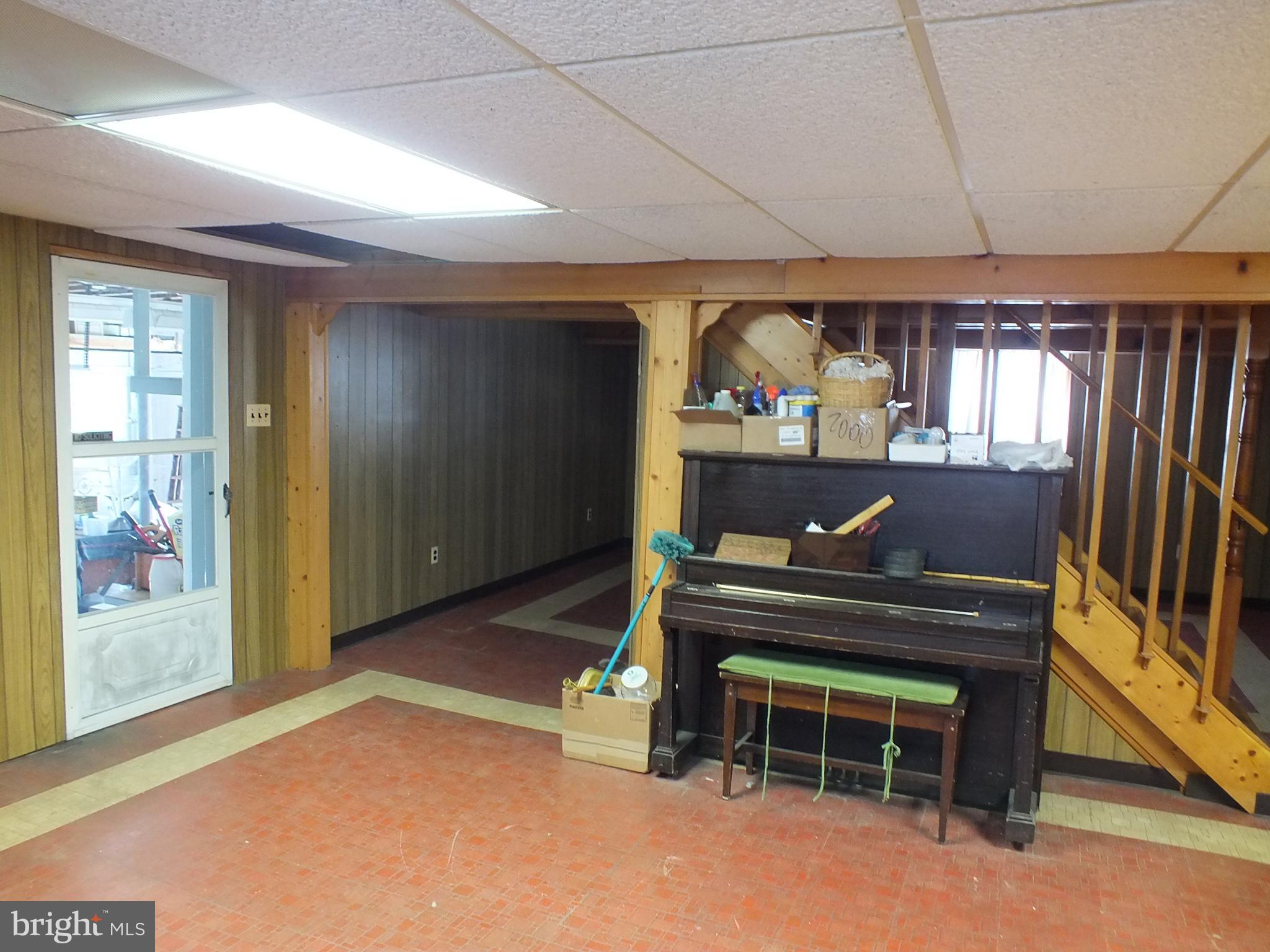 543 Poole Road Westminster, MD 21157 - Photo 25 of 31 2nd Family area in the basement also quite large