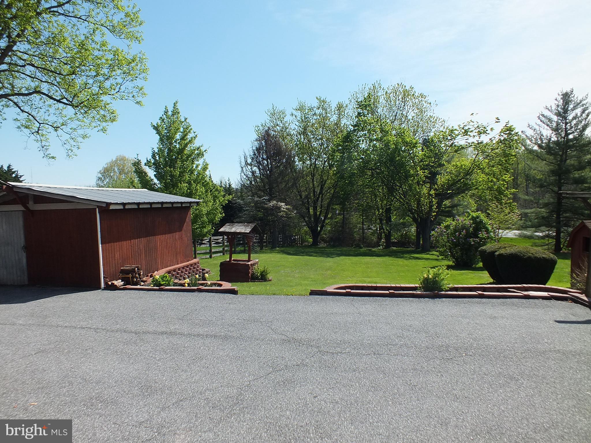 543 Poole Road Westminster, MD 21157 - Photo 5 of 31 Plenty of parking behind the house