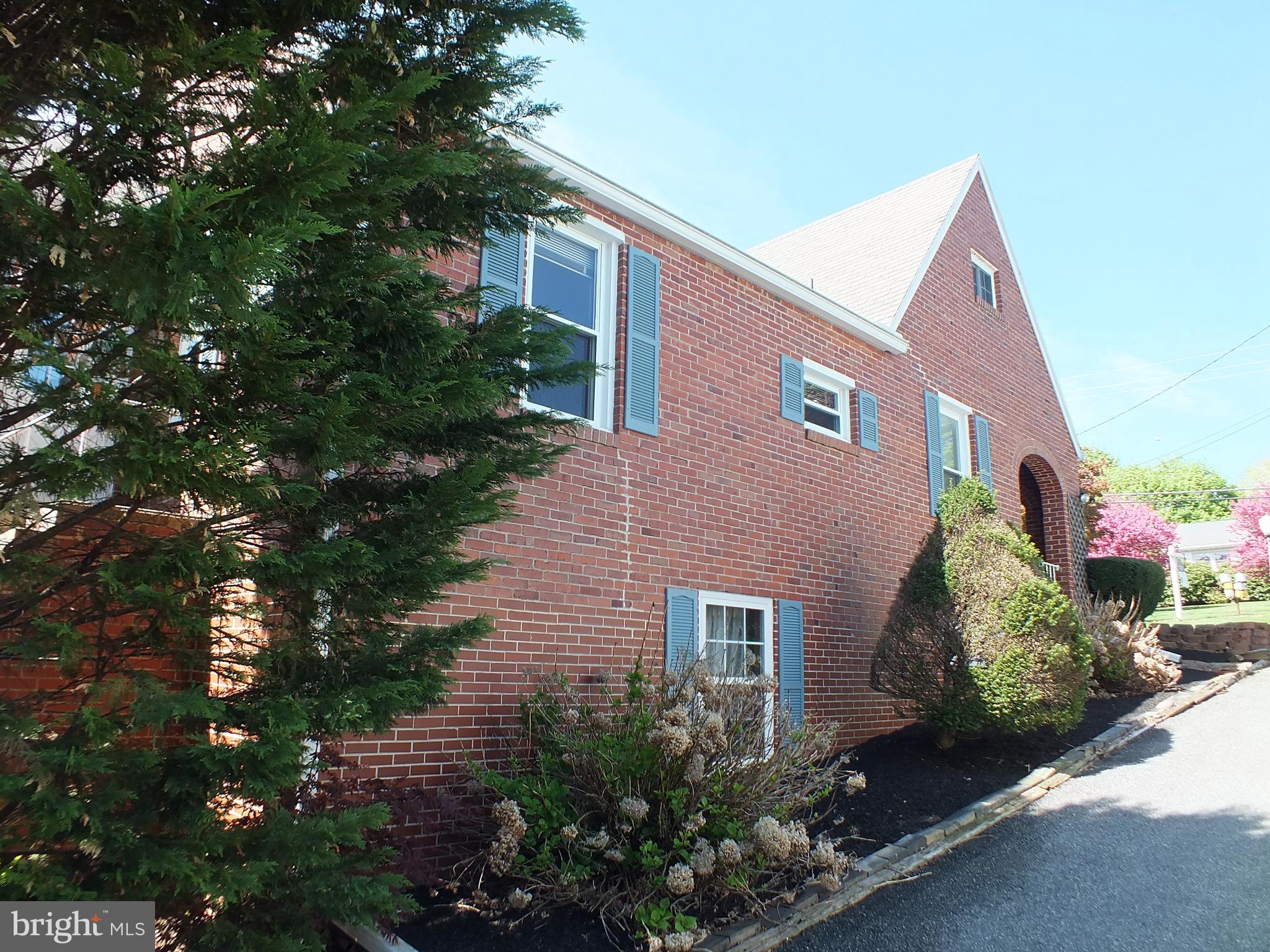 543 Poole Road Westminster, MD 21157 - Photo 7 of 31 Gallery Image 7