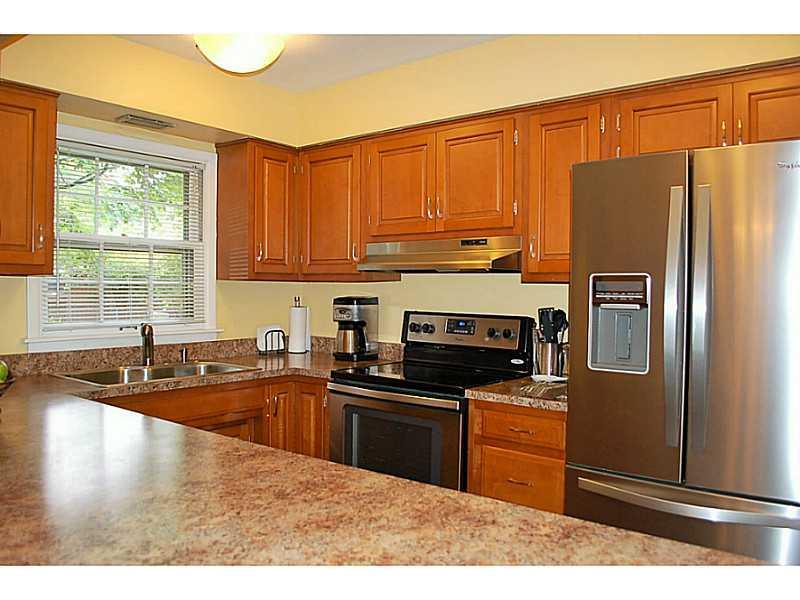 4210 Manning Road Indianapolis, IN 46228 - Photo 3 of 22 Gallery Image 3