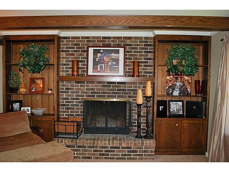 4210 Manning Road Indianapolis, IN 46228 - Photo 8 of 22 Gallery Image 8