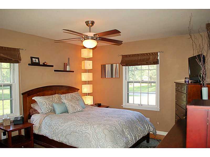 4210 Manning Road Indianapolis, IN 46228 - Photo 10 of 22 Gallery Image 10