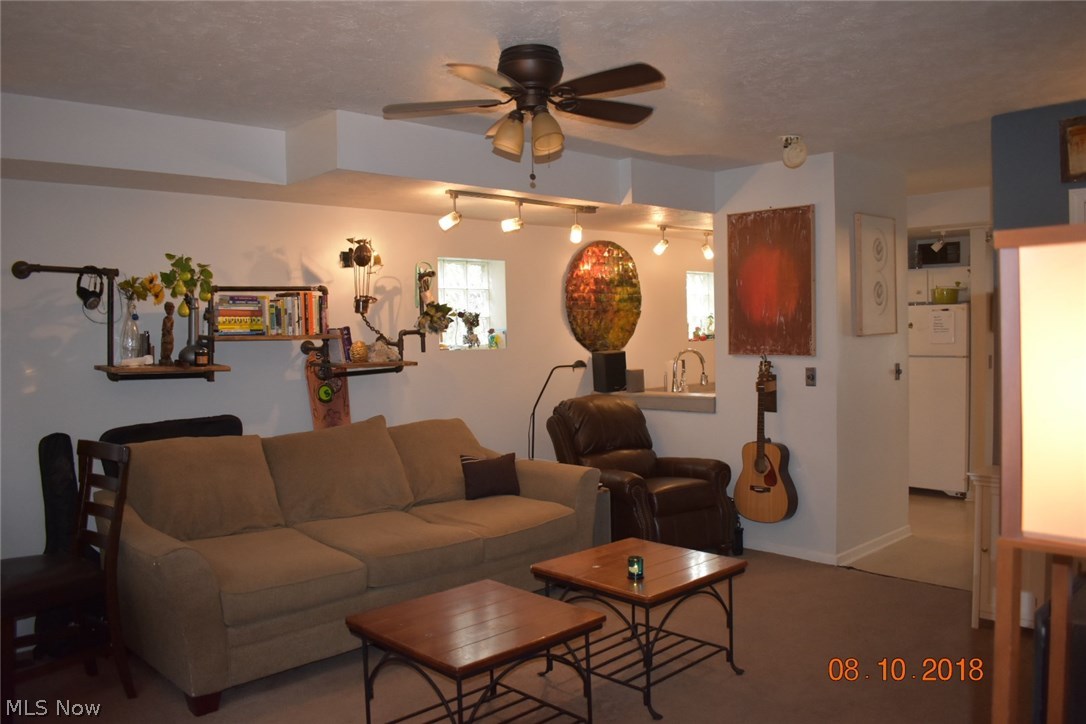 600 Literary Road Cleveland, OH 44113 - Photo 24 of 29