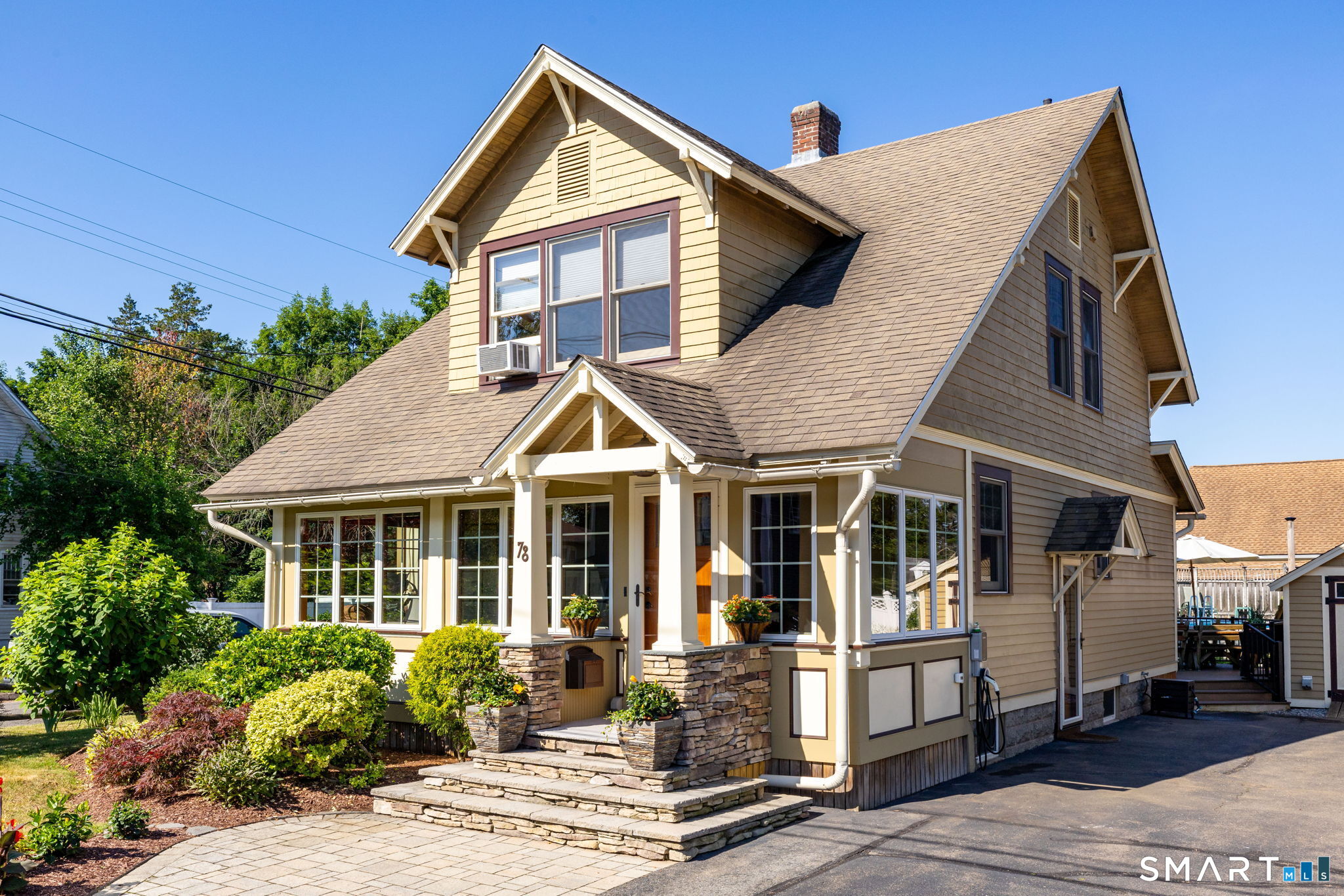 78 Lyness Street Manchester, CT 06040 - Photo 2 of 39