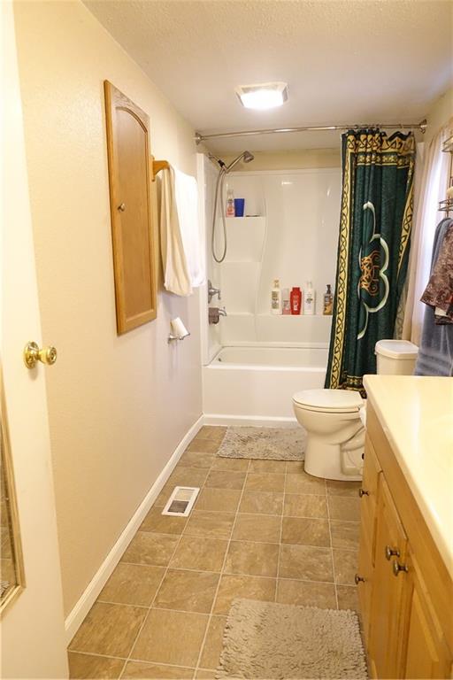 623 South Clearfield Road Cabot, PA 16023 - Photo 17 of 38