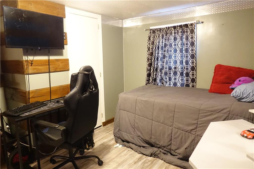 623 South Clearfield Road Cabot, PA 16023 - Photo 20 of 38