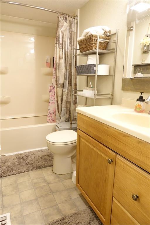 623 South Clearfield Road Cabot, PA 16023 - Photo 21 of 38