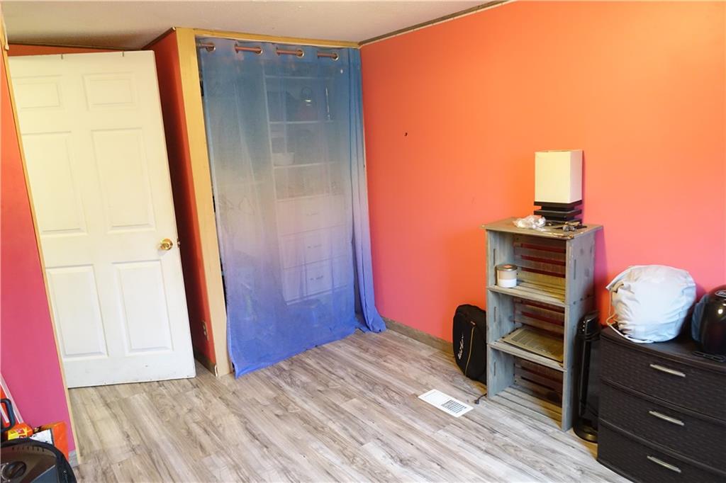 623 South Clearfield Road Cabot, PA 16023 - Photo 25 of 38