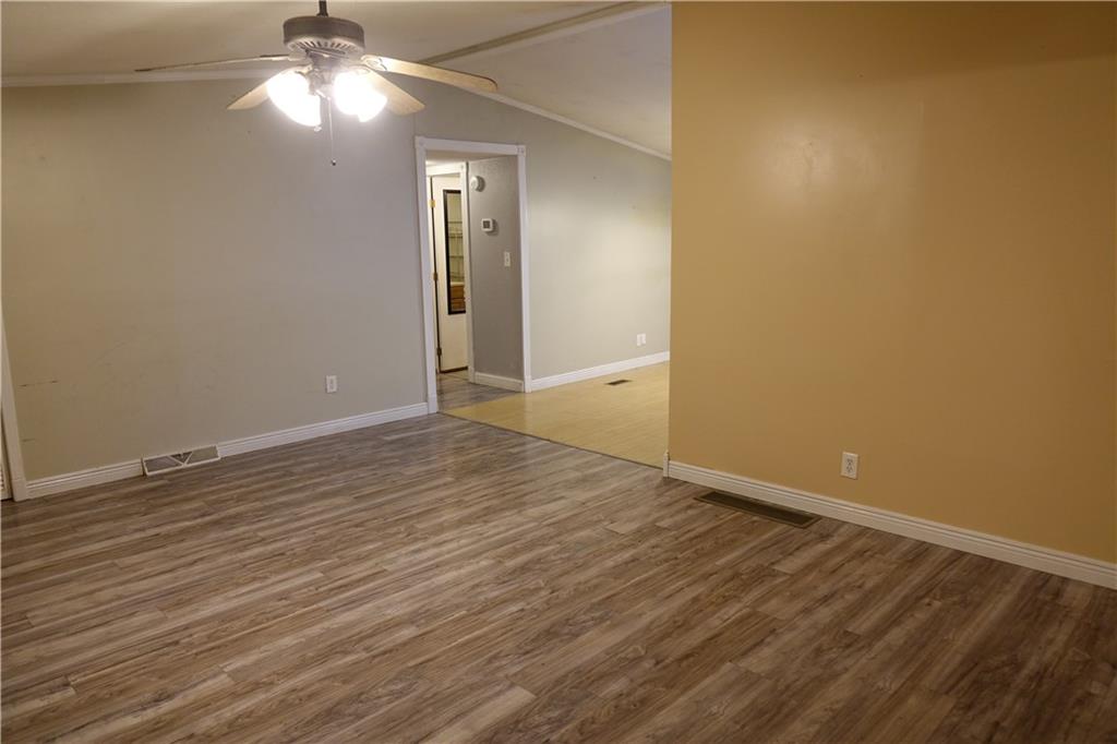 623 South Clearfield Road Cabot, PA 16023 - Photo 4 of 32 Gallery Image 4