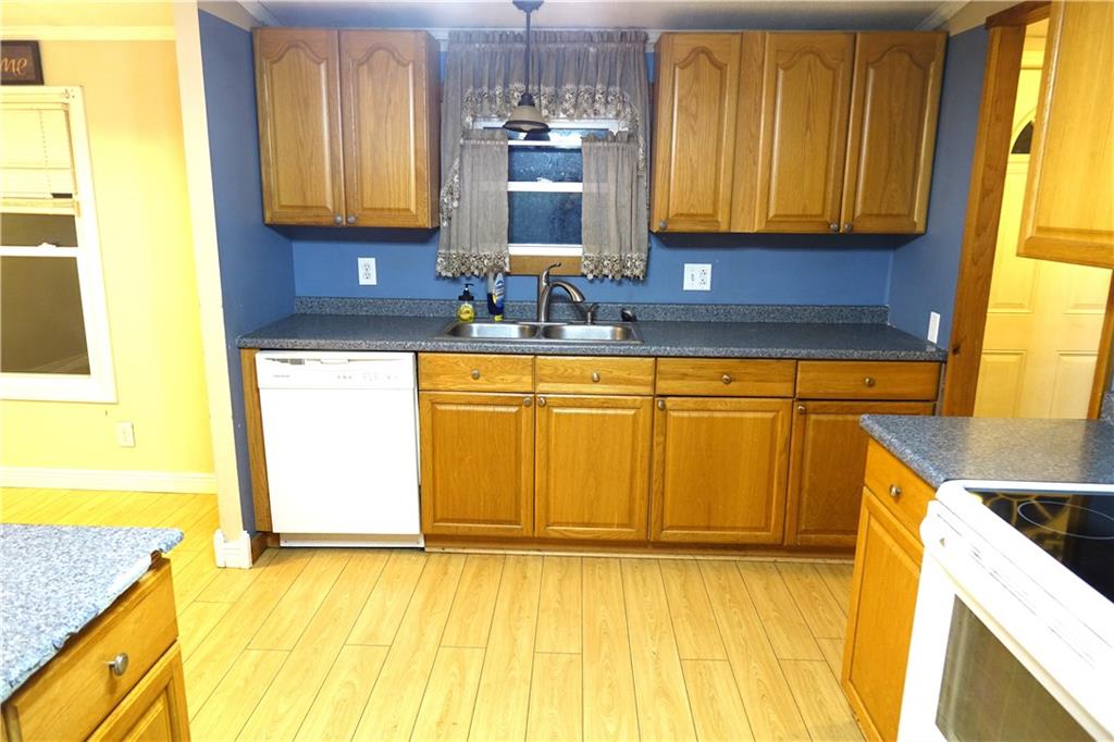 623 South Clearfield Road Cabot, PA 16023 - Photo 9 of 32 Gallery Image 9