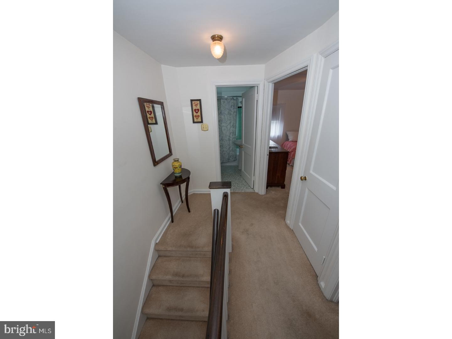 758 Oakview Road Ardmore, PA 19003 - Photo 9 of 23 Hallway