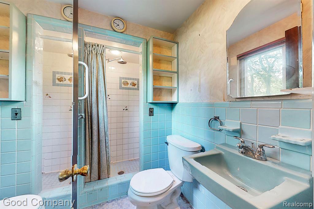 446 Rochdale Drive South Rochester Hills, MI 48309 - Photo 22 of 50